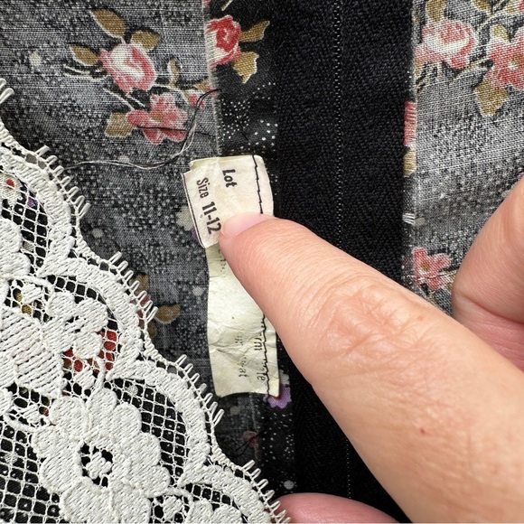 Vintage prairie dress - Picture 9 of 15